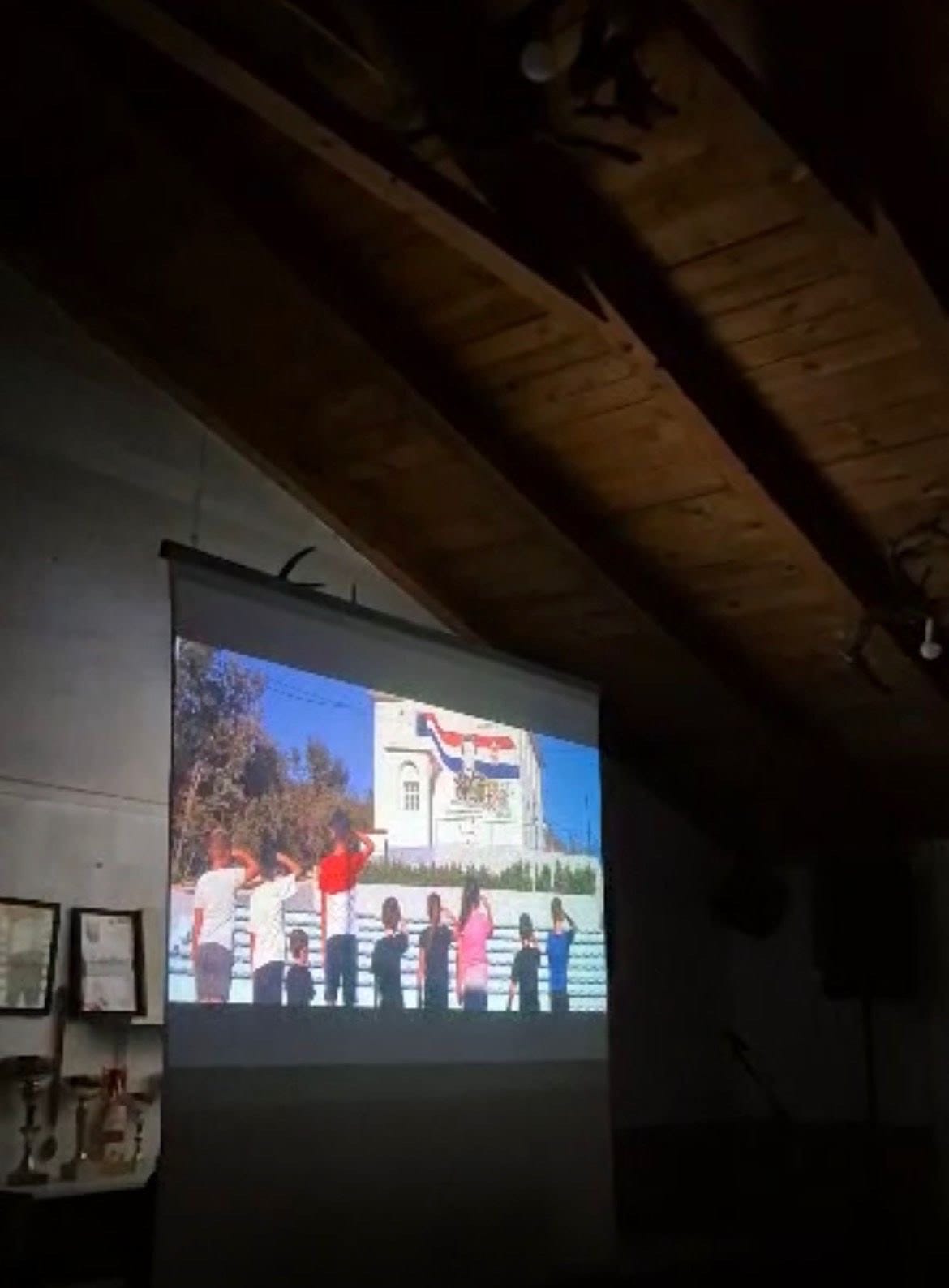 FOTO/VIDEO Kroz ponos, suze i emocije održana premijera filma "Trideset"