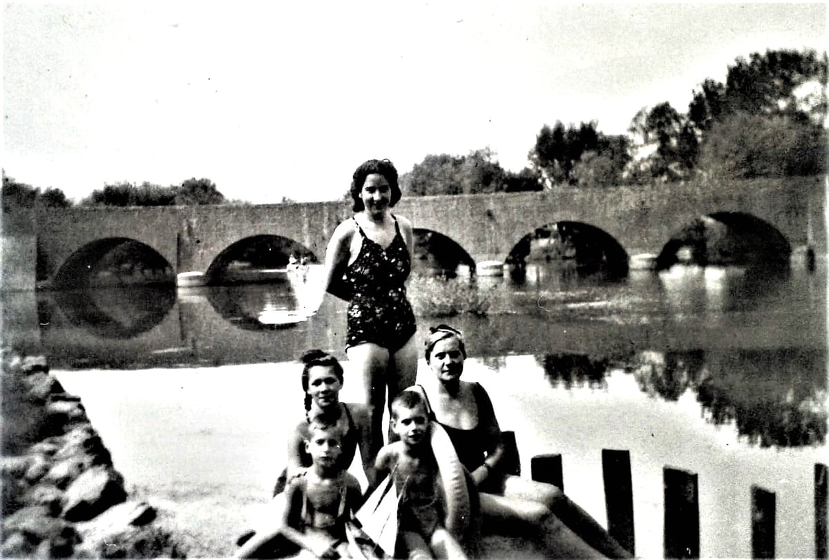 KULTURA BEZ GRANICA O kupanju na rijeci Vrljici i legendarnoj Zenovoj lađi