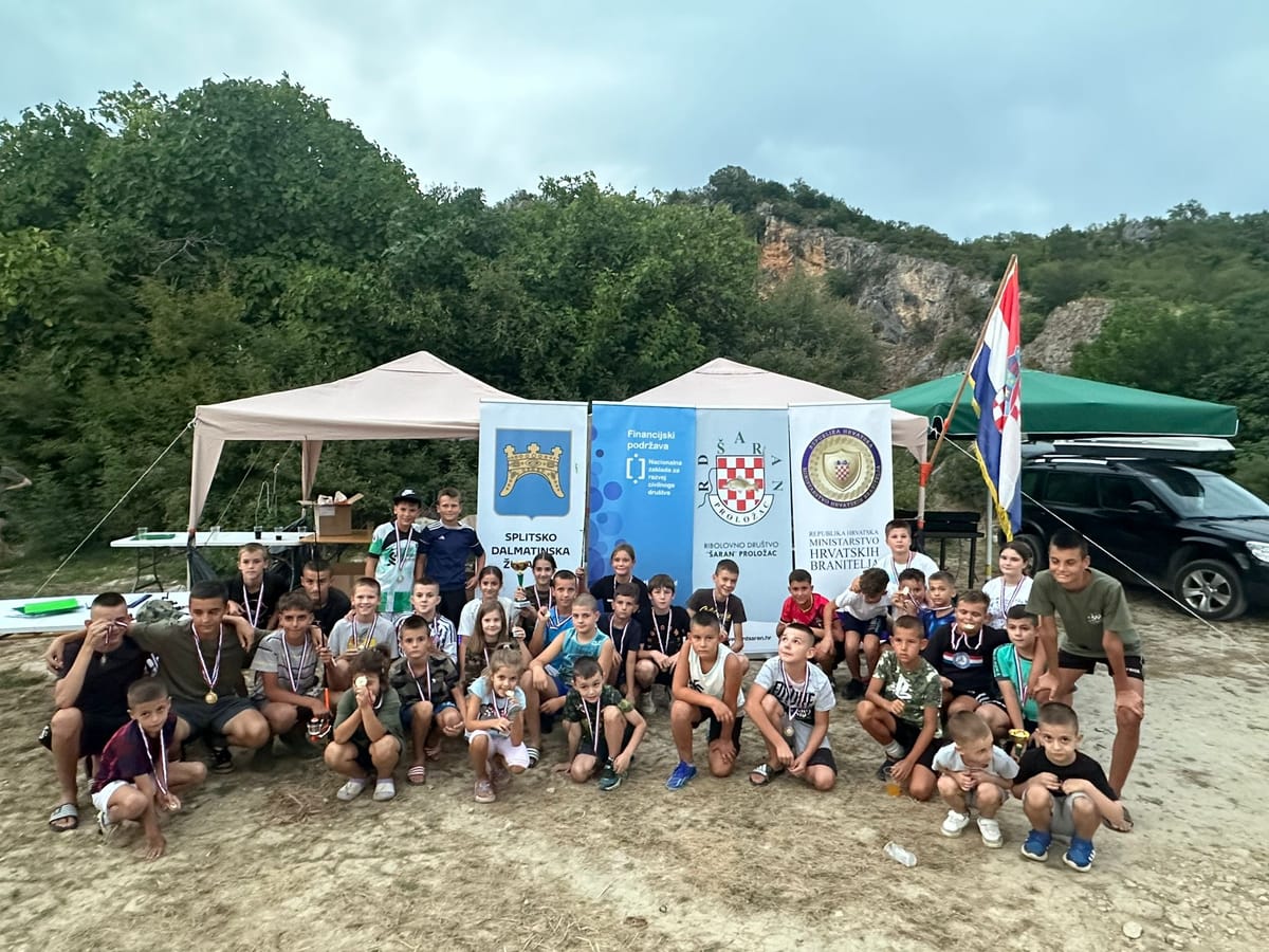 FOTO Preko stotinu mladih ribiča sudjelovalo u spin natjecanjima na Prološkom Blatu