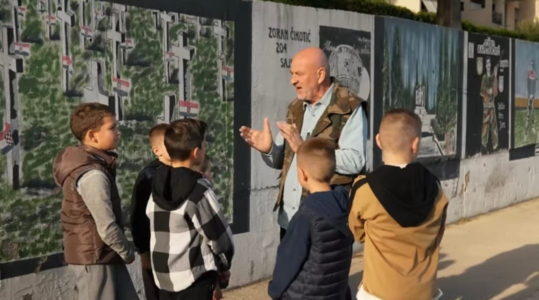 Marijan Grbavac Mirić u glavnoj ulozi za spot klape Sv. Juraj HRM - "Ako ne znaš šta je bilo" koji je dobio prestižnu europsku nagradu