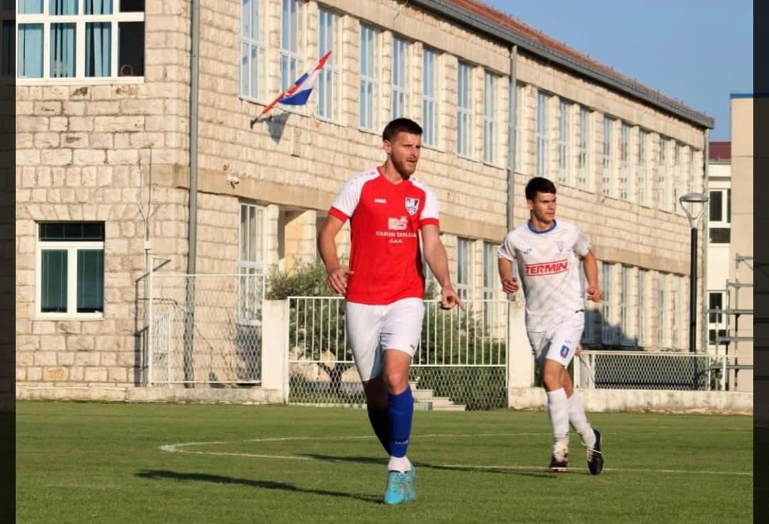 Šestica Mladosti u Sinju, pobjeda Imotskog, Mračaj nosi bod iz Trogira