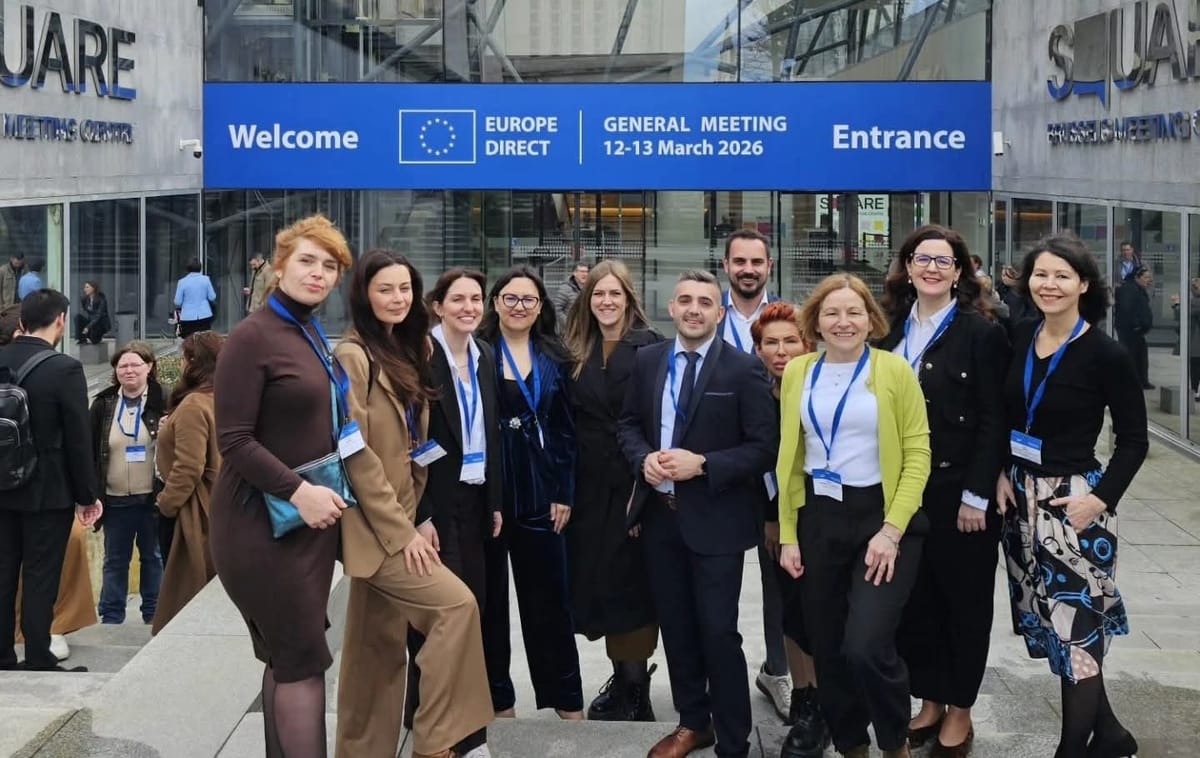 Pročelnica Mara Gadžo predstavlja Europe Direct Proložac na skupu Europske komisije