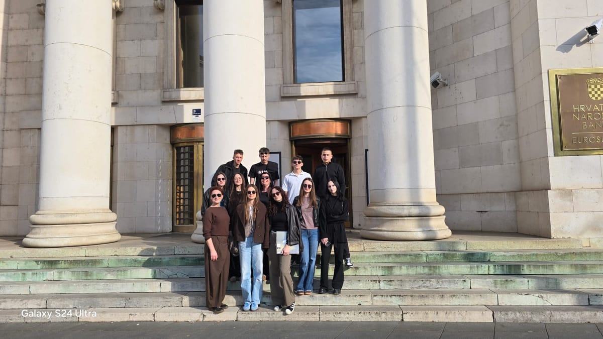 Učenici Gimnazije dr. Mate Ujevića sudjelovali na debati HNB-a u Zagrebu