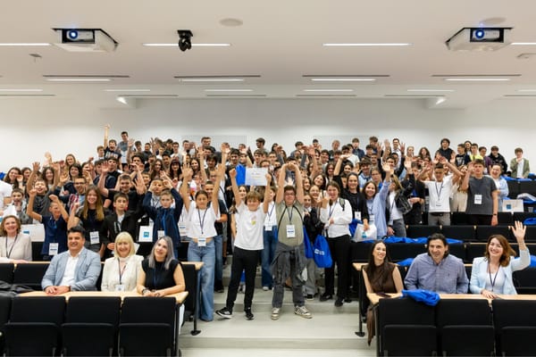 FOTO/AUDIO Županijska EDIT konferencija: Vakula inspirirao učenike u Splitu, 3500 mladih prošlo školu programiranja