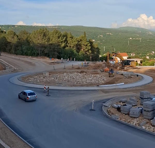 HRVATSKE CESTE Izrada idejnog projekta "Brze ceste"  Vinjani Donji-Imotski-Zagvozd u završnoj fazi, u tijeku izvidi o problemima na izgradnji rotora