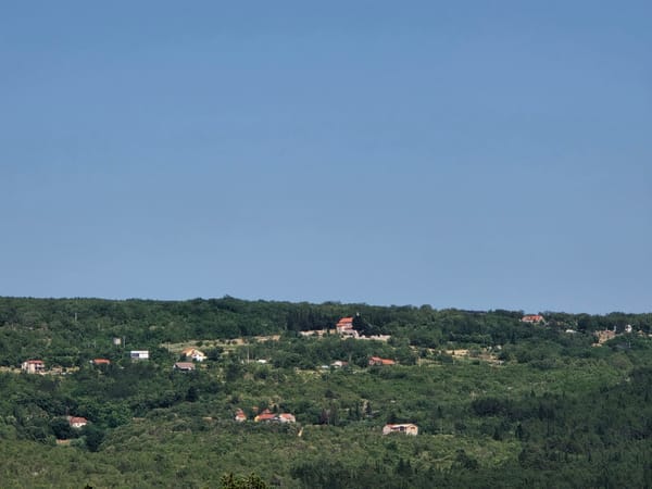 Navigacija podivljala, auto zakazao – nisu vjerovale tko im je pomogao