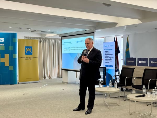 Uvodni susret projekta e-umirovljenik, župan Boban stiže u Imotski