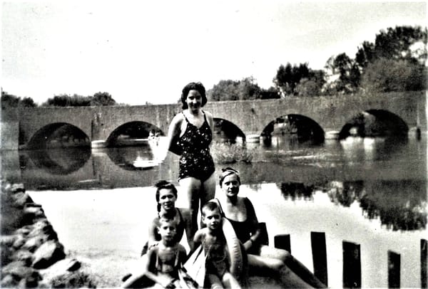 KULTURA BEZ GRANICA  O kupanju na rijeci Vrljici i legendarnoj Zenovoj lađi