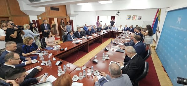 ŽUPANIJSKI TJEDNIK Održan sastanak s predsjednikom Vlade i ministrima