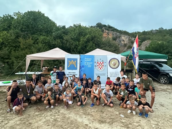FOTO Preko stotinu mladih ribiča sudjelovalo u spin natjecanjima na Prološkom Blatu