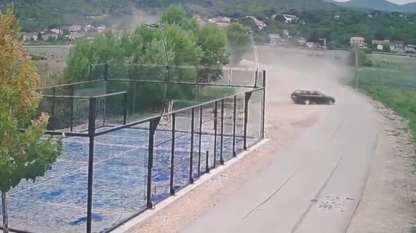 VIDEO Divljao automobilom kod igrališta u Zmijavcima, Šuto: "Ovakve stvari nećemo tolerirati!"
