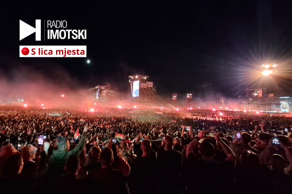 FOTO/VIDEO: Thompson uz spektakularni vatromet započeo koncert u Sinju