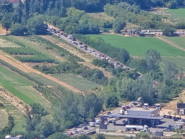 Doznali smo razlog gužve na ulazu u grad, evo o čemu se radi