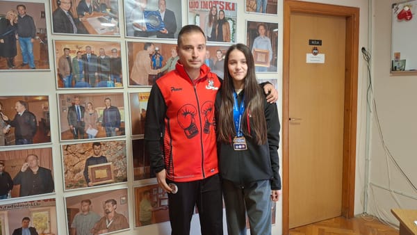 Katija i Frano govore o povijesnoj bronci s Europskog prvenstva u Tajlandskom boksu