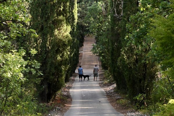 Imotskim umirovljenicima stiže božićnica: Grad poziva na predaju zahtjeva