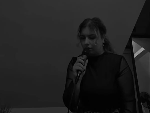 ZA NAJEŽIT' SE: Rahela Ujević otpjevala Thompsonove "Ratnike svjetla"