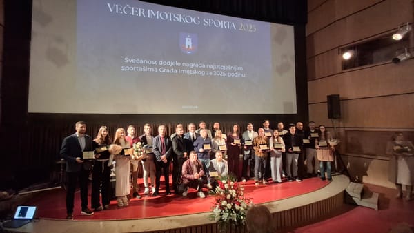 FOTO Večer imotskog sporta - dodijeljene nagrade najuspješnijim sportašima Grada Imotskog u 2025.