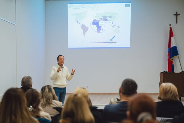 FOTO Dr. Meštrović o izazovima suvremenog svijeta: djeca se moraju više igrati sa svojim vršnjacima