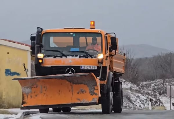 PU Splitsko-dalmatinska objavila prestanak zimskih uvjeta na cestama u našoj županiji