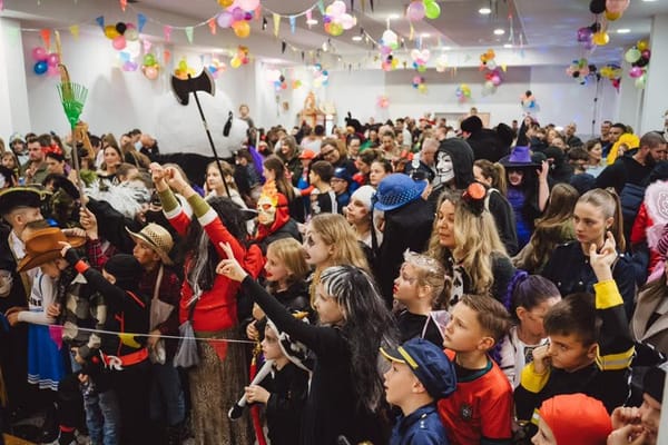 FOTO Male prološke mačkare uživale uz pjesmu, glazbu i ples