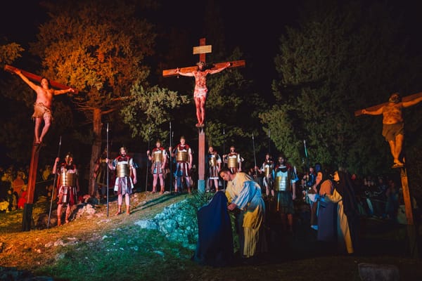 FOTO Imotski oživio Kristovu Muku: 25. jubilarna "Imotska Muka" oduševila tisuće posjetitelja