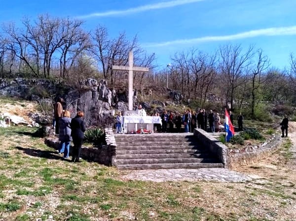 Vinjančani ne zaboravljaju: Na Tomislavljevu odana počast za poginule i umrle branitelje