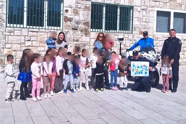 Policijski službenici PGP Imotski posjetili dječji vrtić u Zagvozdu